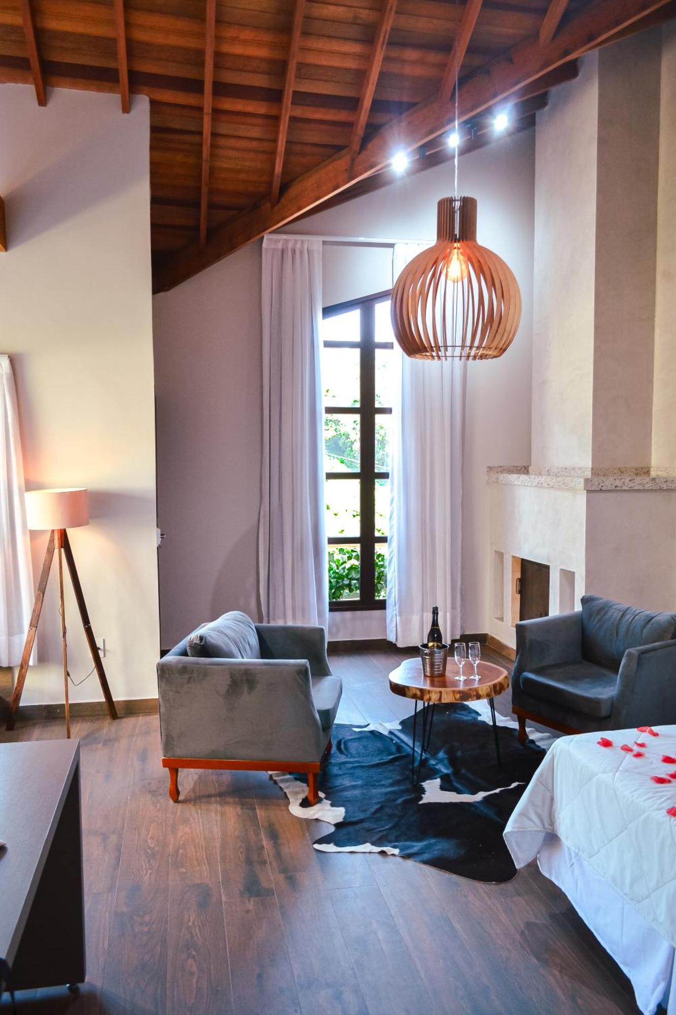 Hotel Chales Capitanias Águas de Lindóia 외부 사진